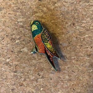 Parrot pin